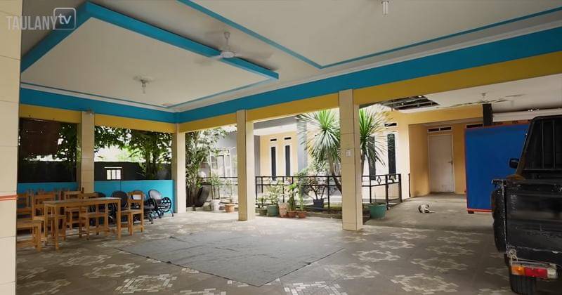 Youtube.com/TAULANY TV